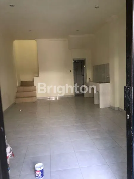 image RUKO 2 LANTAI DI SESETAN, LT 50M² SHM LENGKAP (2)