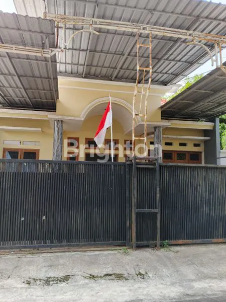 image RUMAH MEWAH 5 KT DI BENOYO PERMAI, DEKAT MALL RAMAYAN (1)