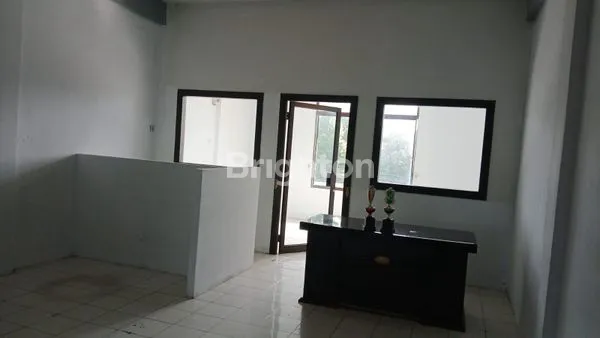 image RUKO 2 LANTAI DAERAH RAJAWALI DEKAT NANGKA TUANKU TAMBUSAI PEKANBARU (7)