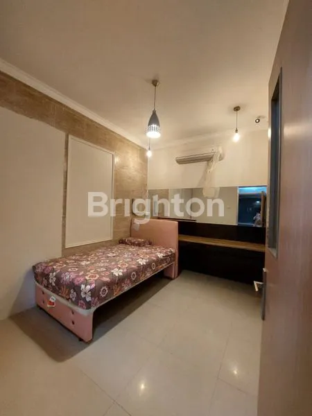 image RUMAH MEWAH 2 LANTAI DEKAT JALAN SILIWANGI (6)