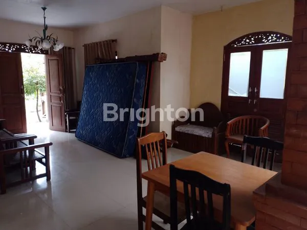 image EKSKLUSIVITAS & KEMEWAHAN DI JANTUNG RENON – HUNIAN MEWAH SIAP HUNI! (6)