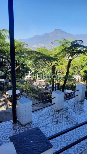 image DIJUAL CAFE PLUS VILLA KONDISI RAMAI DI BATU. KOTA MALANG (1)