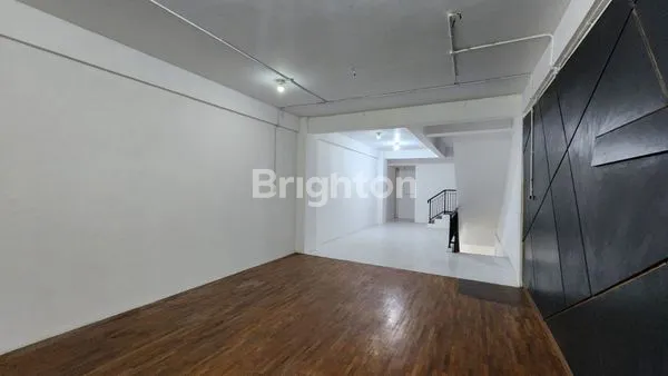 image RUKO STRATEGIS DI VILLA BUKIT MAS, DEKAT TOL SATELIT (3)