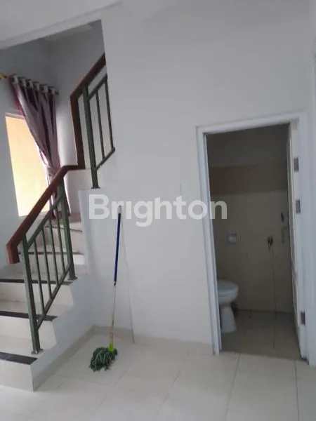 image RUMAH VIRGINIA GADING SERPONG. (8)