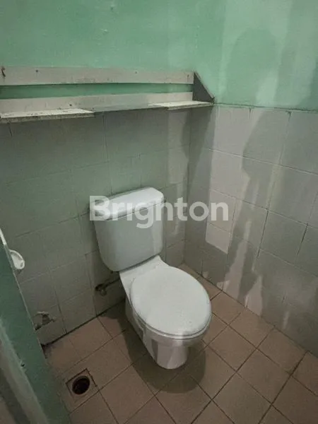 image AREA PERGUDANGAN ATAU INDUSTRI DI TIARA JABON WARU SIDOARJO JAWA TIMUR. AREA KOMERSIAL DEKAT BANDARAN JUANDA, BISA AKSES KONTAINER. GUDANG SIAP PAKAI BESAR LUAS. NOL JALAN EAYA BESAR. STRATEGIS. MURAH POLL (4)