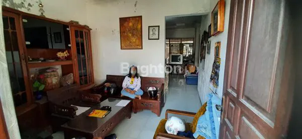 image HUNIAN STRATEGIS 6 KT DI SURABAYA, LAHAN 243M² (2)