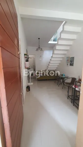 image RUMAH SIAP HUNI 2 LANTAI BUKIT CITRA DARMO SURABAYA BARAT (2)