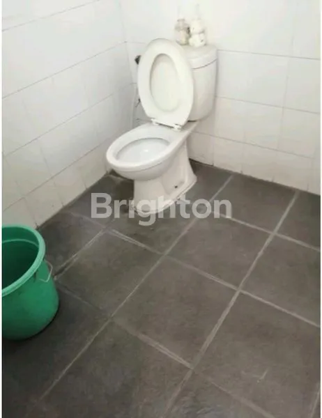 image RUKO 3 LANTAI LOKASI STRATEGIS DEKET RUNGKUT INDUSTRI SURABAYA (2)