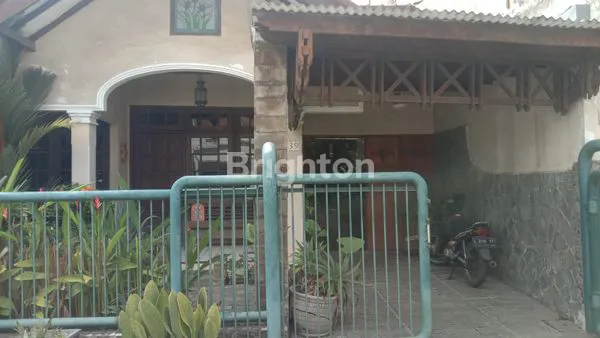 image RUMAH 2 LANTAI FULL FURNISHED DI SEMOLOWARU UTARA (6)