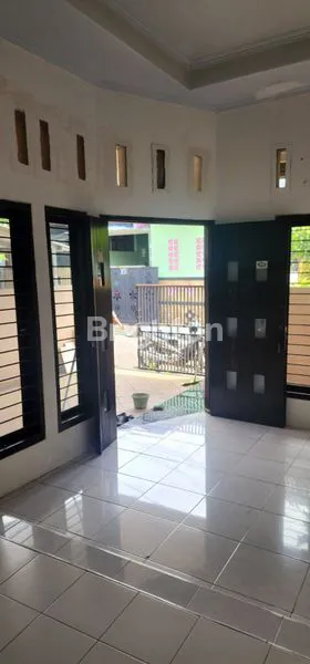 image RUMAH SIAP HUNI DI NUSA LOKA BSD, LT 72M² (2)