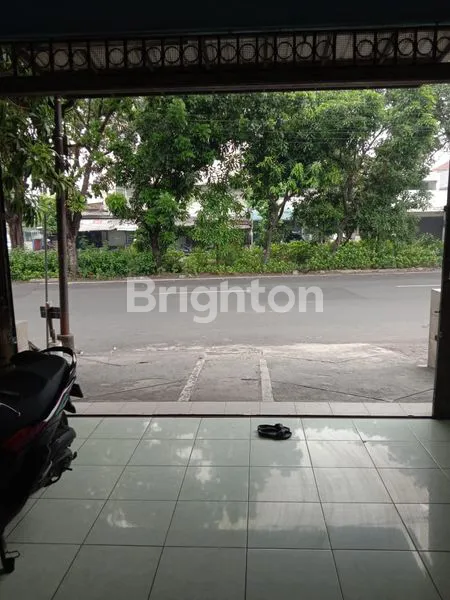 image RUKO 3 LANTAI DI MULYOREJO, LOKASI STRATEGIS (2)