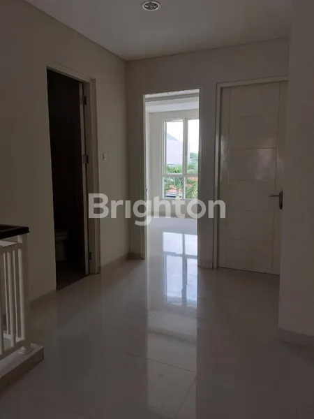 image RUMAH GRESS MINIMALIS MANYAR TIRTOASRI SURABAYA, 2LT, NEGO (4)