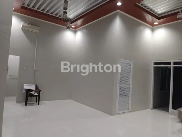 image RUMAH BAGUS DAN BARU SATU LANTAI I DI  PURI ANJASMORO SEMARANG BARAT (6)