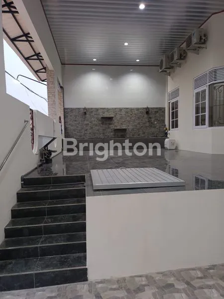 image RUMAH BAGUS DAN BARU SATU LANTAI I DI  PURI ANJASMORO SEMARANG BARAT (2)