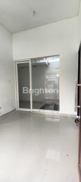 image RUMAH DALAM PERUMAHAN YANG ASRI, AMAN DAN NYAMAN (3)