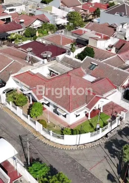 image RUMAH MEWAH TYPE HOOK DI SATELIT INDAH SURABAYA BARAT (1)