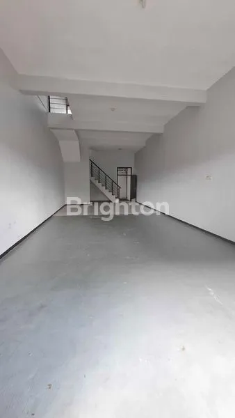 image RUKO SIAP PAKAI LOKASI STRATEGIS DI GADANG  (2)