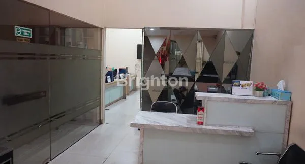 image DISEWAKAN GUDANG & KANTOR EKSKLUSIF DI PIK (2)