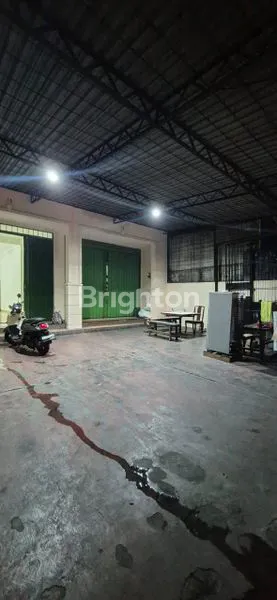 image RUKO GANDENG 3 LANTAI DI MERUYA, LT 418M², SHM (1)