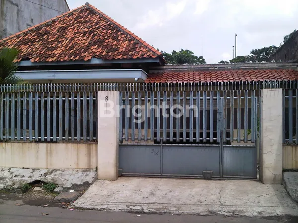 image RUMAH LUAS 7 KT DI JATINEGARA, SIAP HUNI (1)