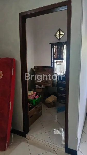 image RUMAH HOOK AREA KETINDAN,SELANGKAH KE TERMINAL ARJOSARI,SELANGKAH KE PASAR LAWANG DEKAT JALAN BESAR MENUJU SURABAYA (3)