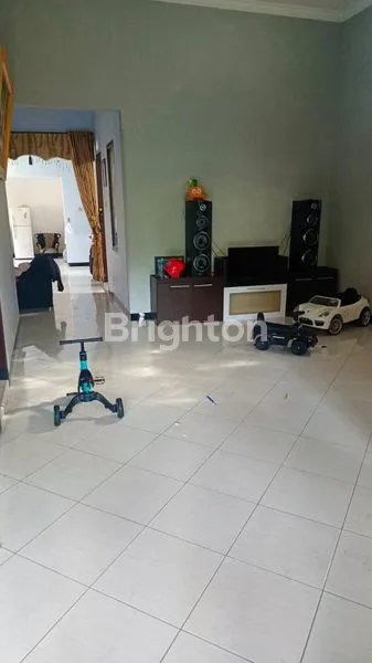 image RUMAH HOOK AREA KETINDAN,SELANGKAH KE TERMINAL ARJOSARI,SELANGKAH KE PASAR LAWANG DEKAT JALAN BESAR MENUJU SURABAYA (2)