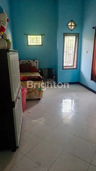 image RUMAH HOOK AREA KETINDAN,SELANGKAH KE TERMINAL ARJOSARI,SELANGKAH KE PASAR LAWANG DEKAT JALAN BESAR MENUJU SURABAYA (4)