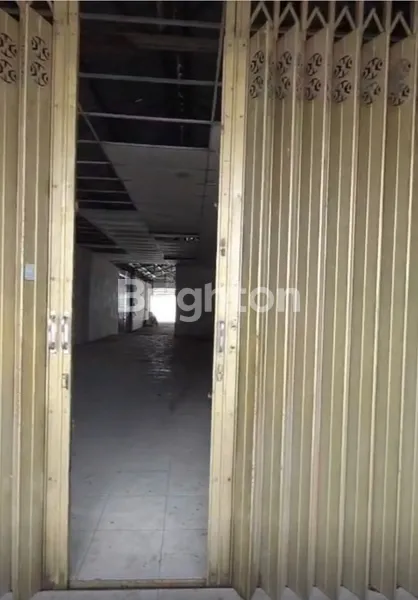image DISEWAKAN GUDANG STRATEGIS DI WILAYAH BLITAR, COCOK UNTUK USAHA, PENYIMPANAN, ATAU DISTRIBUSI. (5)