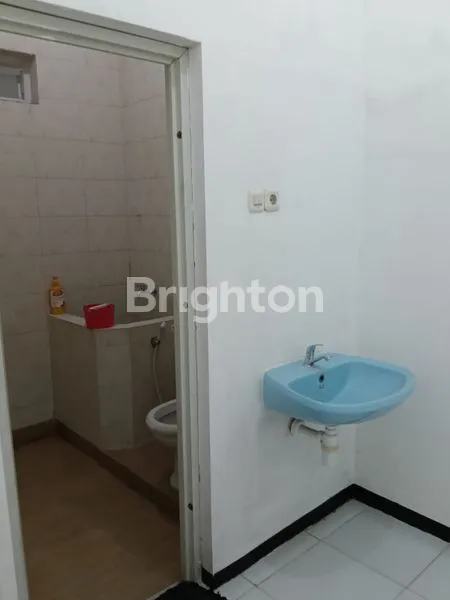 image RUMAH SIAP HUNI DI WISMA TROPODO, LT 210M² (4)