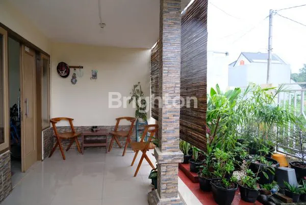 image RUMAH MEWAH 2 LANTAI SEMI FURNISHED DI GRIYA ALAM SENTUL, SIAP HUNI (5)