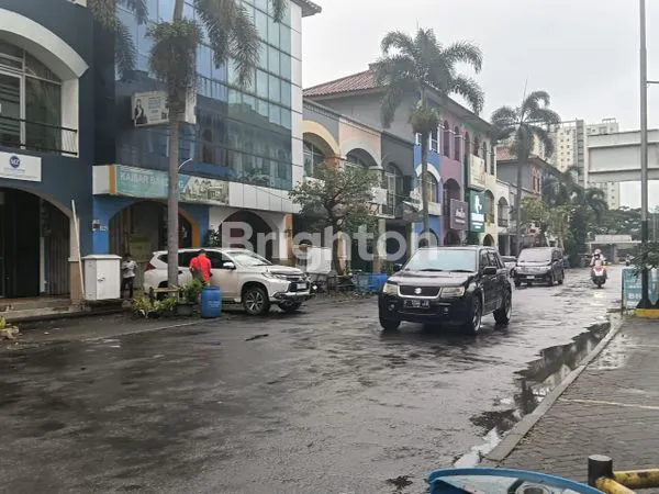 image RUKO EKSKLUSIF DI METRO INDAH MALL - LOKASI PALING STRATEGIS & BERGENGSI (8)