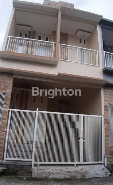 image RUMAH GRESS MINIMALIS KARANG ASEM BANGUNAN 2 LANTAI SIAP HUNI (1)