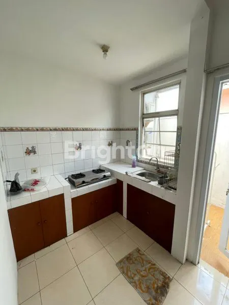 image SIAP HUNI, TOWNHOUSE LANTAI ATAS KAWASAN LIPPO KARAWACI, TANGERANG (4)