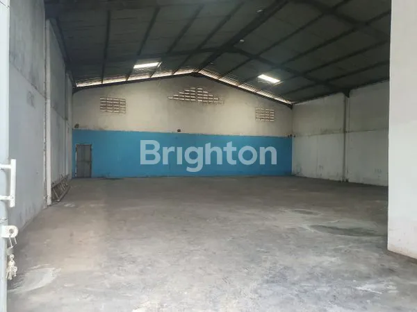 image GUDANG DI PERGUDANGAN BANDARA MAS SELAPAJANG NEGLASARI TANGERANG  (4)