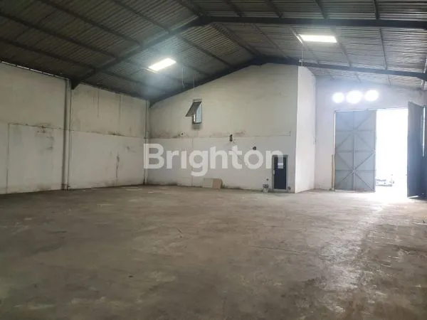 image GUDANG DI PERGUDANGAN BANDARA MAS SELAPAJANG NEGLASARI TANGERANG  (2)