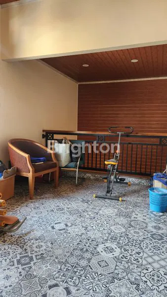 image RUMAH SIAP HUNI 1,5LT FULL FURNISHED DIKUNCIRAN TANGERANG (8)