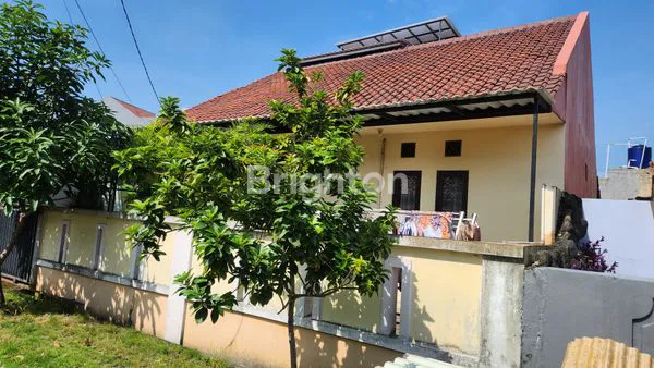 image RUMAH SIAP HUNI 1,5LT FULL FURNISHED DIKUNCIRAN TANGERANG (2)