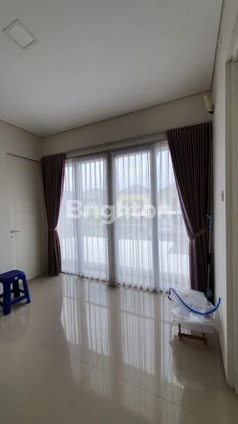 image RUMAH DI ROYAL RESIDENCE SURABAYA (4)