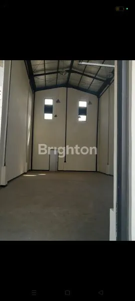 image GUDANG STRATEGIS DI BIZPARK BATUJAJAR, AMAN & SIAP PAKAI (1)