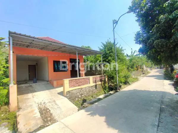 image RUMAH SIAP HUNI DI MOJOKERTO DEKAT WISATA PACET (1)