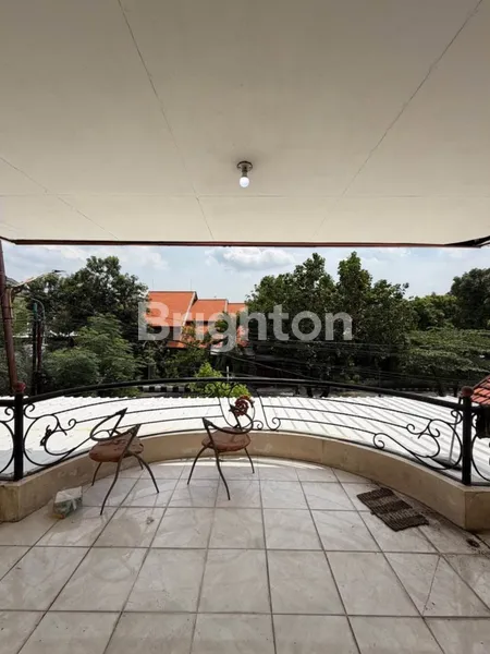 image RUMAH TERAWAT RUNGKUT STRATEGIS DEKAT UPN, MERR (2)