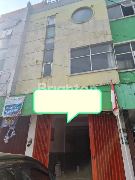 image DI SEWAKAN RUKO STRATEGIS DI JALAN SOEKARNO HATTA (1)