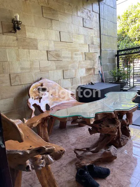 image RUMAH SIAP HUNI 2 LANTAI RUNGKUT ASRI (5)