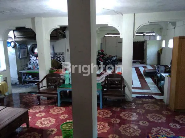 image RUMAH LUAS 1.720 M² DI JALAN RAYA SOLO-SEMARANG (8)