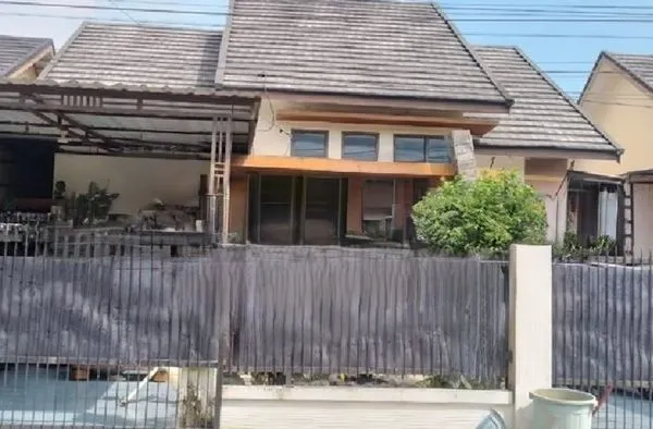 image DI JUAL RUMAH DEKAT KOTA, MELUR UJUNG (1)