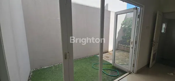 image DI JUAL RUMAH MEWAH SIAP HUNI DI TANGERANG SELATAN PAMULANG, 5 MENIT KE JALAN UTAMA PAMULANG, 7-10 MENIT KE PASAR PAMULANG, 10 MENIT KE PAMULANG SQUARE, 15-20 MENIT KE BSD CITY (8)