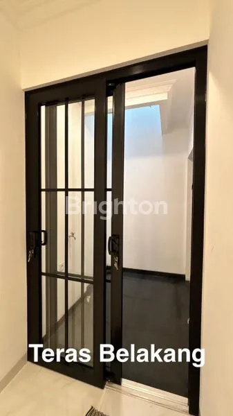 image RUMAH BARU 2 LANTAI AMERICAN CLASSIC SUNTER GRAHA PRATAMA (4)