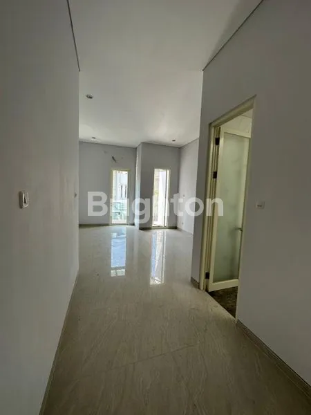 image KERTAJAYA INDAH MINIMALIS 2LANTAI BAGUS TERAWAT JARANG ADA BS NEGO (2)