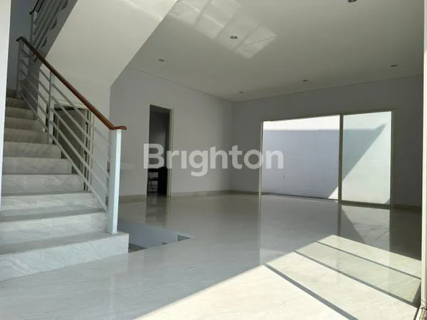 image KERTAJAYA INDAH MINIMALIS 2LANTAI BAGUS TERAWAT JARANG ADA BS NEGO (5)