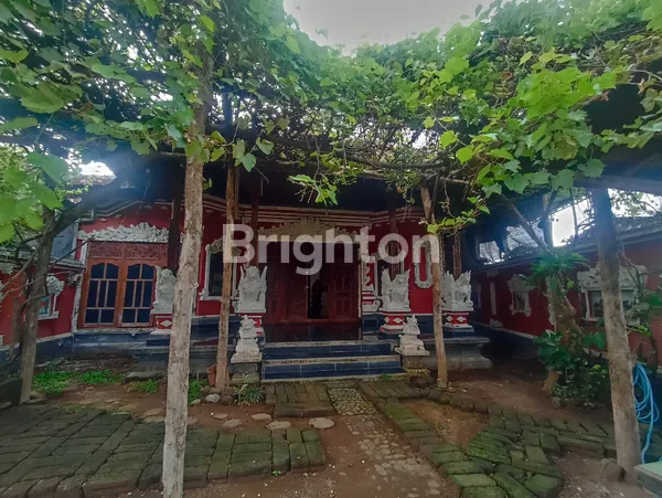 image DIJUAL RUMAH STYLE BALI DAN RUMAH KAYU VIEW SAWAH DAN BUKIT DEKAT PANTAI SANGSIT (1)